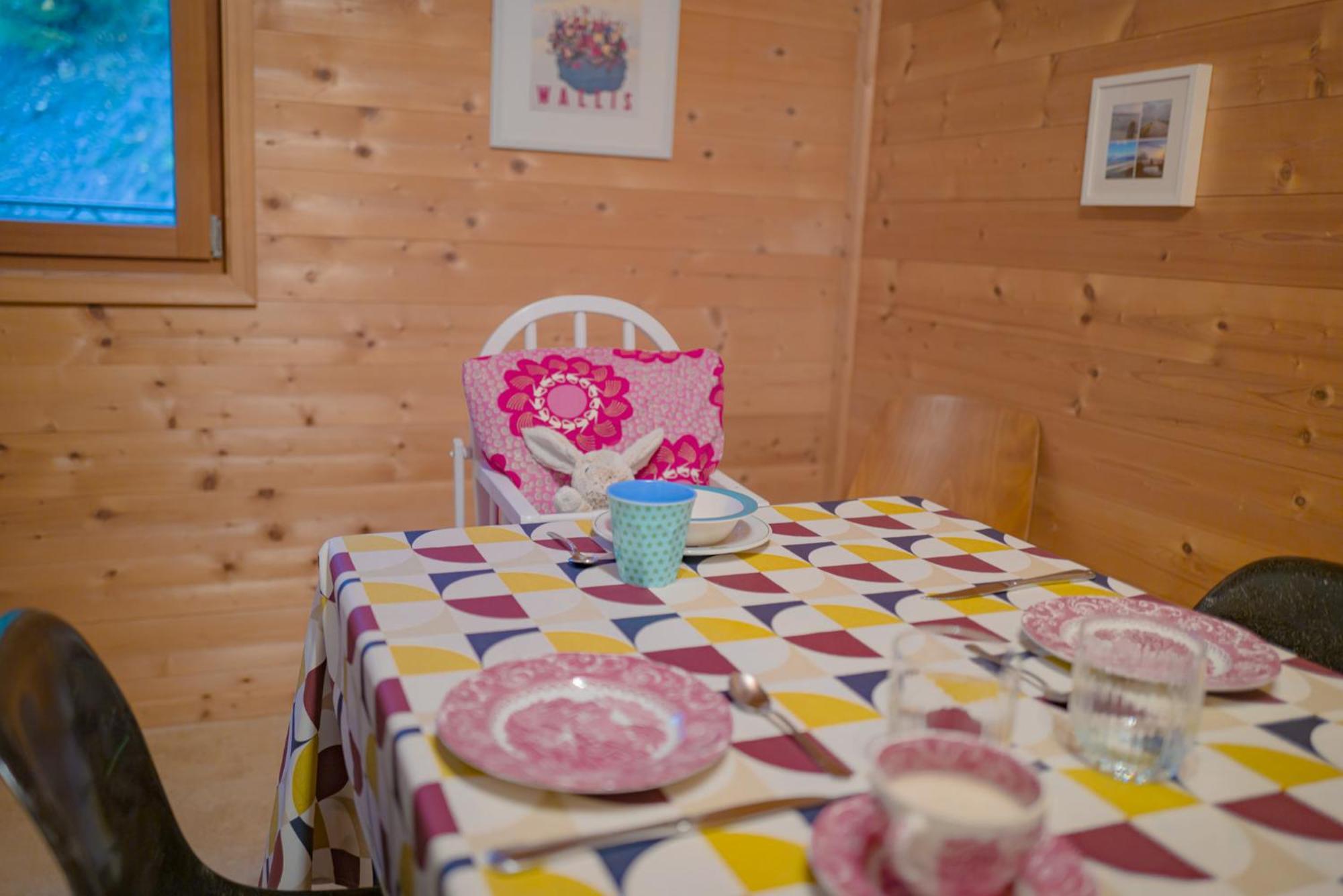 Chalet 4 Saisons โอวรอนนาซ ภายนอก รูปภาพ