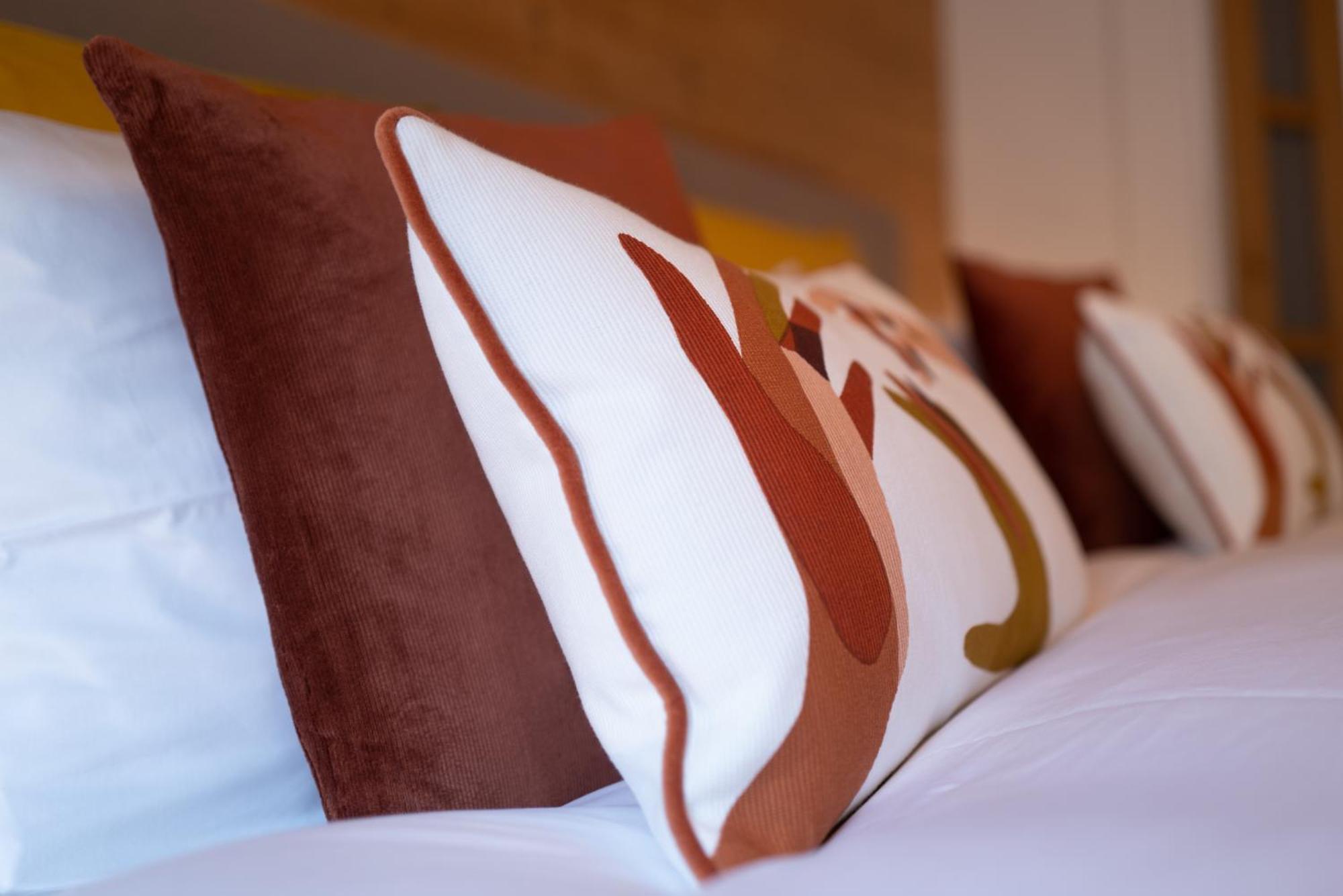 Chalet 4 Saisons โอวรอนนาซ ภายนอก รูปภาพ