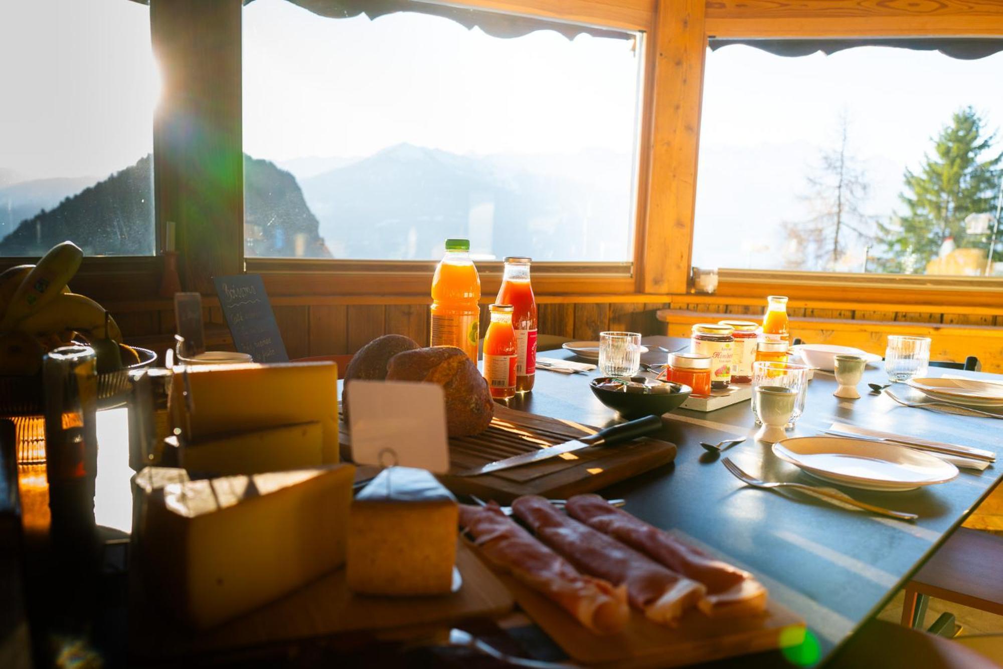 Chalet 4 Saisons โอวรอนนาซ ภายนอก รูปภาพ